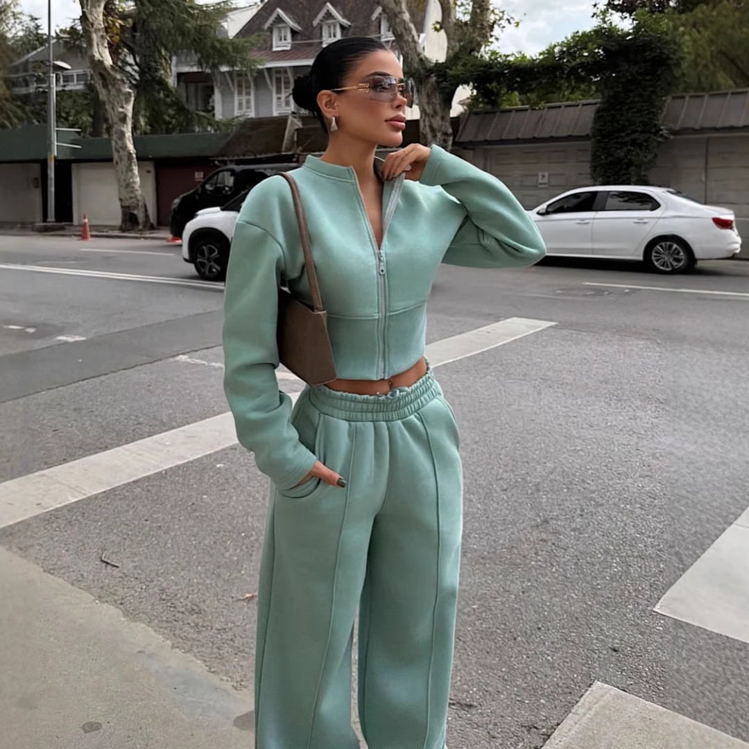Damen Zweiteiler Ensemble mit stylishen Details und hohem Tragekomfort