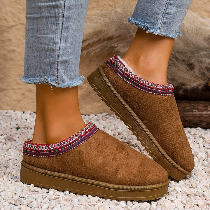 Damen Gefütterte Velours‑Slipper mit gestricktem Schaftbund und profilierter Plateausohle Drune