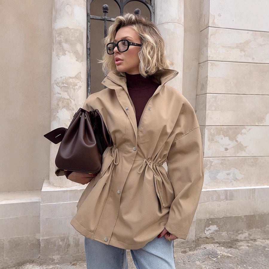 Damen urbane Übergangsjacke mit taillierbarem Kordelzug Drune