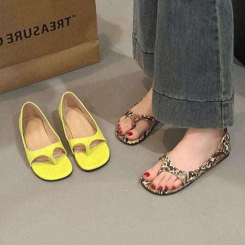 Damen Flache Slip-On-Pantoletten mit Zehenring und weichem Komfortfußbett Drune