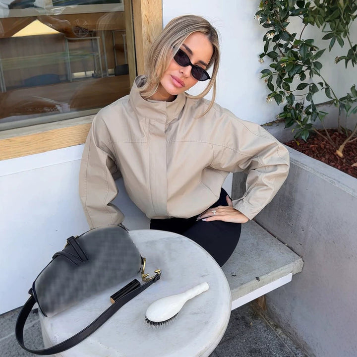 Damen Leichte Cropped-Utility-Jacke mit Stehkragen, verdeckter Knopfleiste und elastischem Saum Drune
