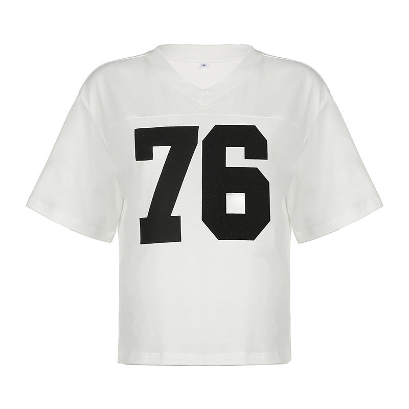 Damen lässiges V-Ausschnitt T-Shirt mit Sportmotiv Drune