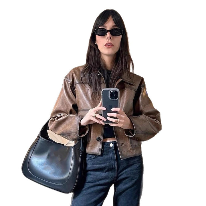 Damen Kurzjacke aus veganem Leder im Cropped-Boxy-Schnitt mit Hemdkragen Drune