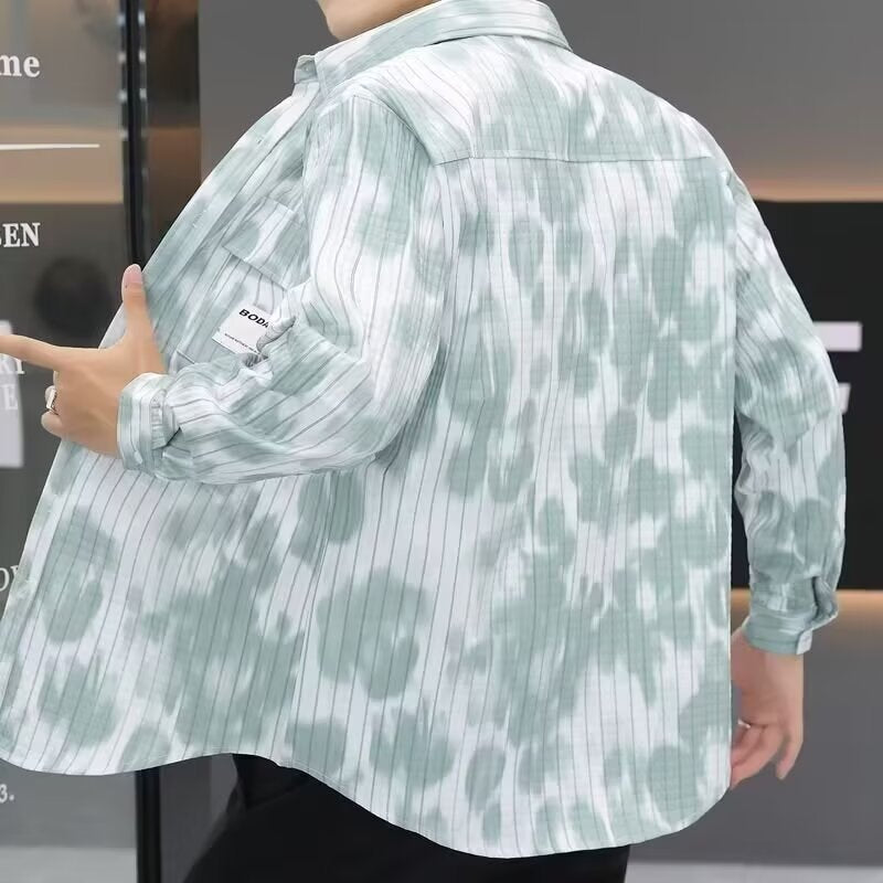 Herren Hemdjacke mit vertikalen Nadelstreifen und aufgesetzten Brusttaschen Drune