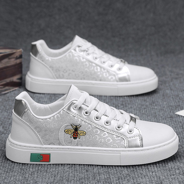 Damen verzierte Low-Top Sneaker mit Bienen-Stickerei und goldener Animal-Print-Optik Drune