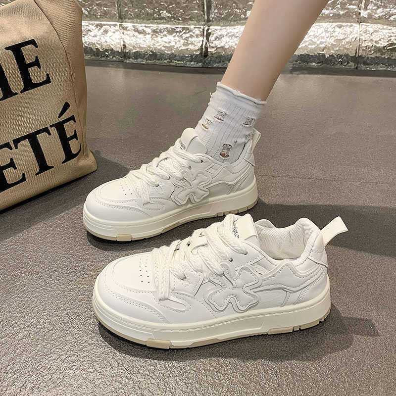 Damen Sneakers im modernen Floral-Design Drune
