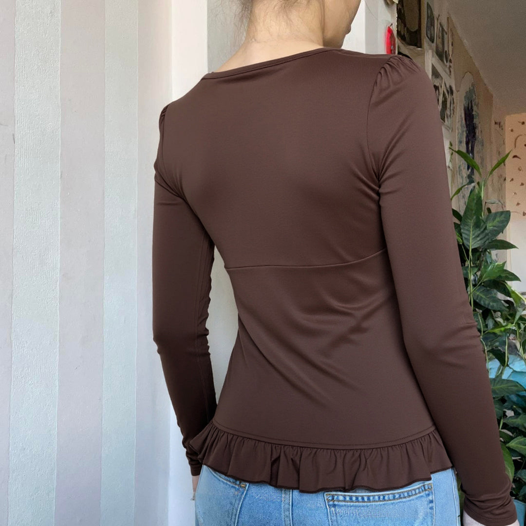 Damen Langärmeliges V‑Ausschnitt Shirt mit Spitzenbesatz, bestickter Brustpasse und Volantsaum Drune