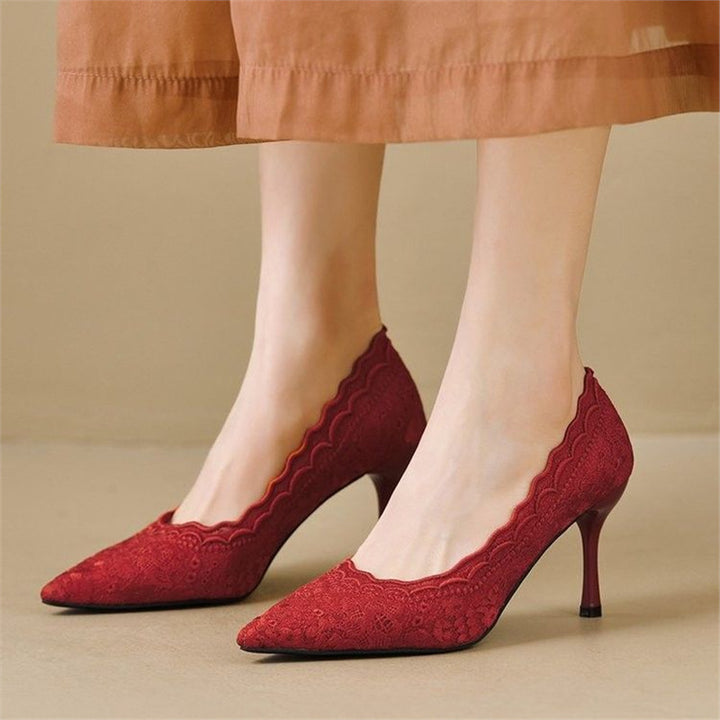 Damen Elegante Spitzen-Pumps mit gewelltem Saum und floraler Stickerei Drune