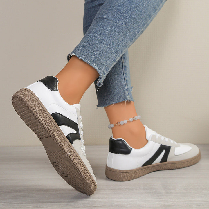 Damen Sneakers im modernen Design mit leicht gepolsterter Laufsohle Drune