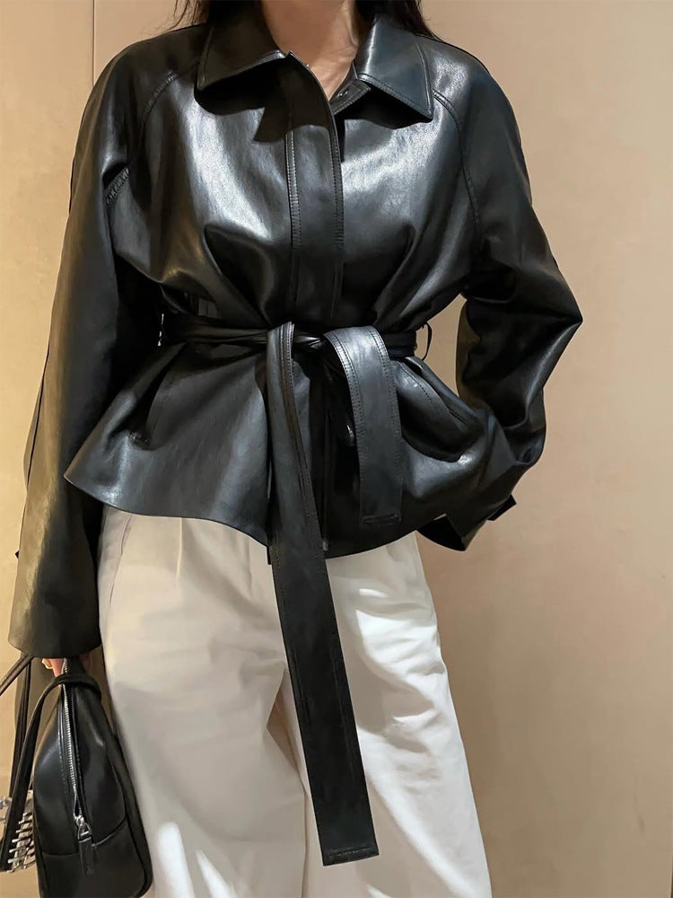 Damen Taillierbare Kunstlederjacke mit Wickelgürtel und kastiger Silhouette Drune