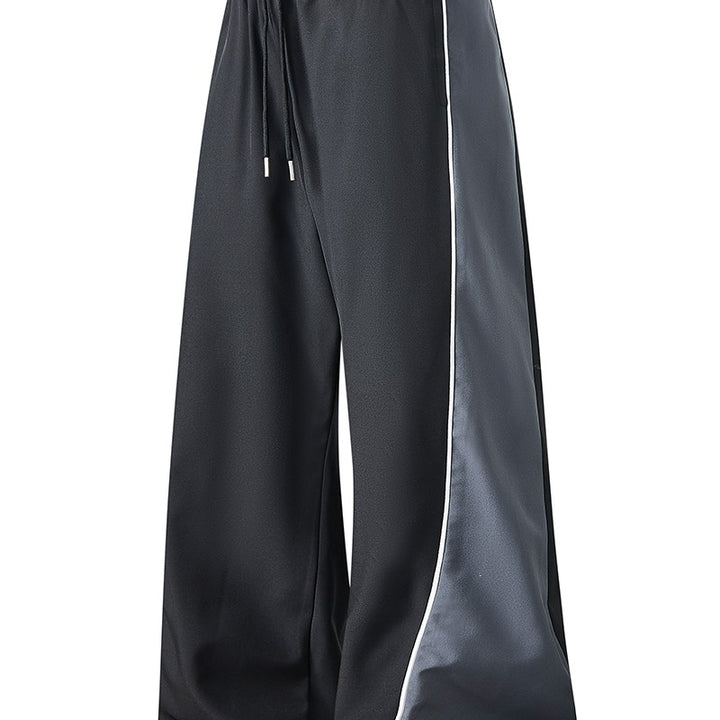 Herren Weite Trackhose mit Satin-Seiteneinsatz, Paspelierter Naht & Tunnelzugbund Drune