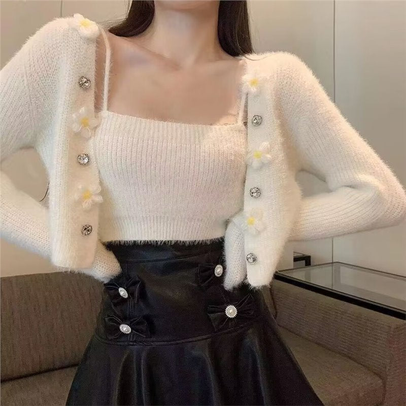 Damen modisches Strick-Top mit floralem Design und dazu passender offener Strickjacke Drune