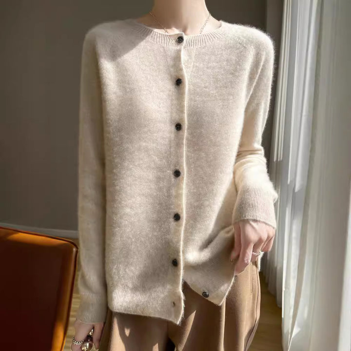 Damen Kurzgeschnittener Feinstrick-Cardigan mit Rundhalsausschnitt und schimmernder Knopfleiste Drune