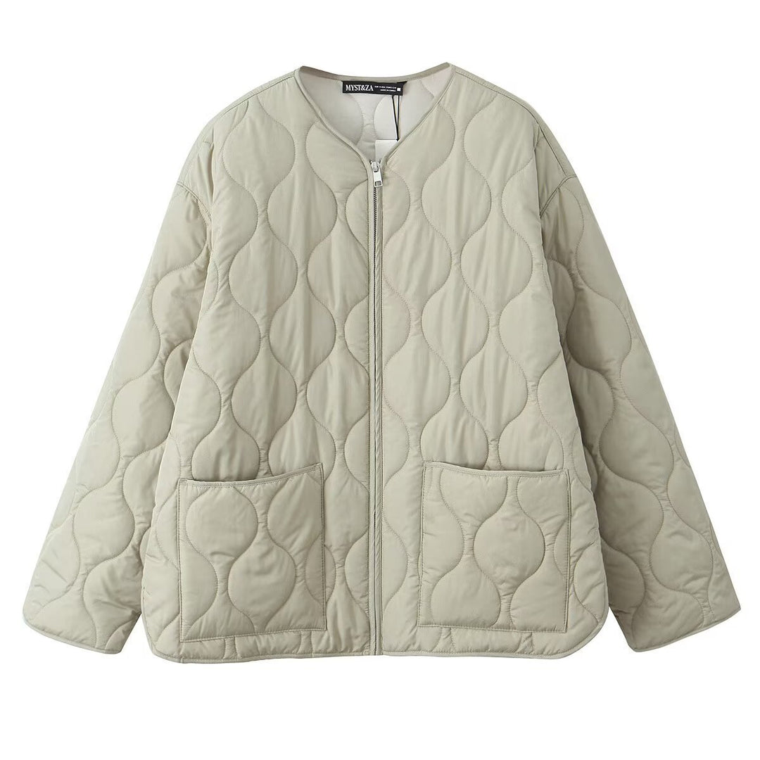 Damen nan gesteppte Oversize-Quiltjacke mit Rundhalsausschnitt, durchgehendem Reißverschluss und zwei aufgesetzten Taschen Drune
