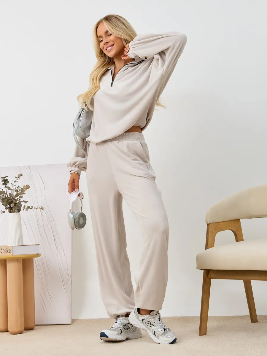 Damen samtiges zweiteiliges Lounge-Set mit Kapuzen-Halbzip und elastischer Bundhose Drune