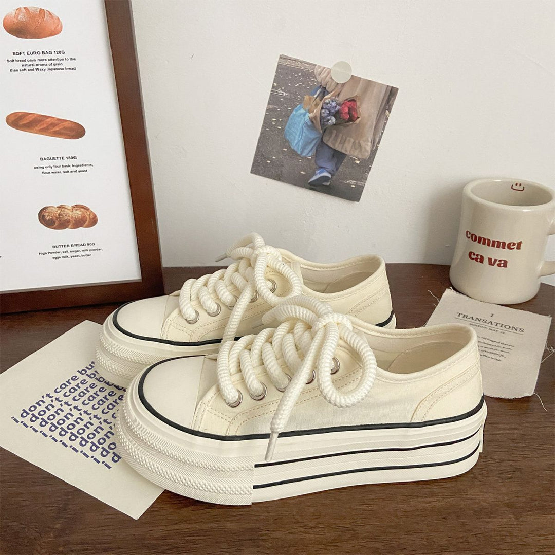 Damen Fashion Plateau Sneakers mit robustem Obermaterial und gestreiftem Sohlenprofil Drune
