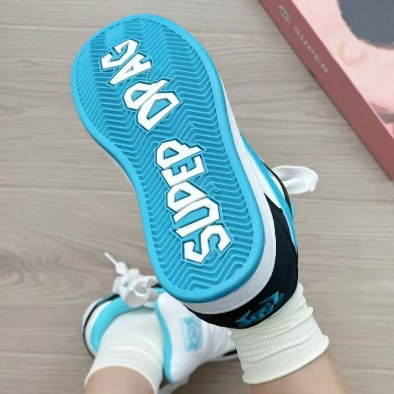 Damen Sneaker mit atmungsaktivem Mesh-Obermaterial und stoßdämpfender Sohle Drune
