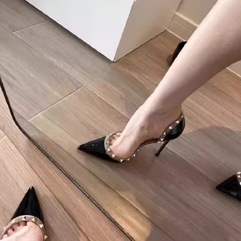 Damen Spitzer Slingback-Pumps aus Lack mit pyramidenförmigen Nieten und schlankem Stiletto Drune
