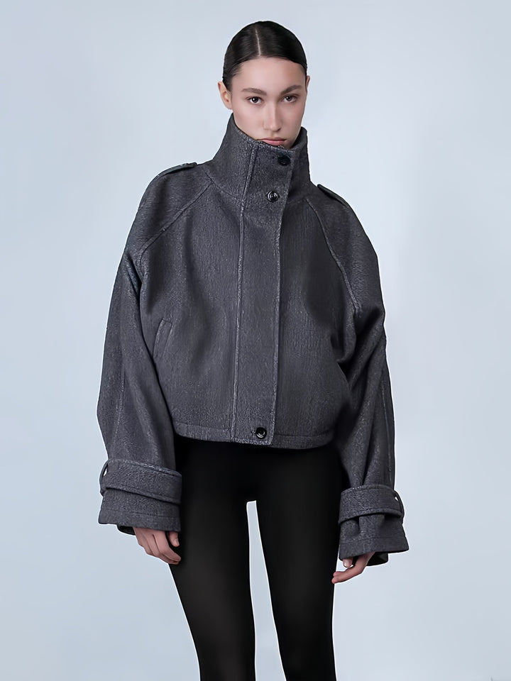 Damen Modische oversized Jacke mit hohem Kragen und dekorativen Knopfdetails Drune