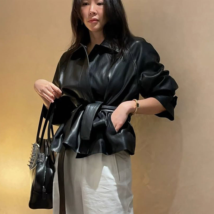 Damen Taillierbare Kunstlederjacke mit Wickelgürtel und kastiger Silhouette Drune