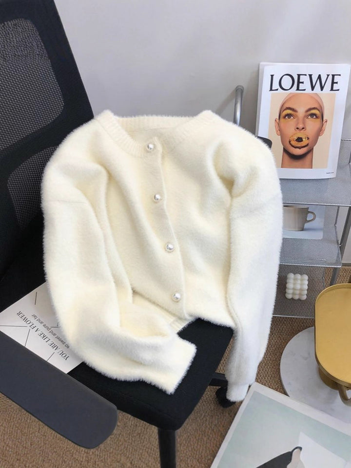 Damen Flauschige Strickjacke mit Perlenknöpfen Drune