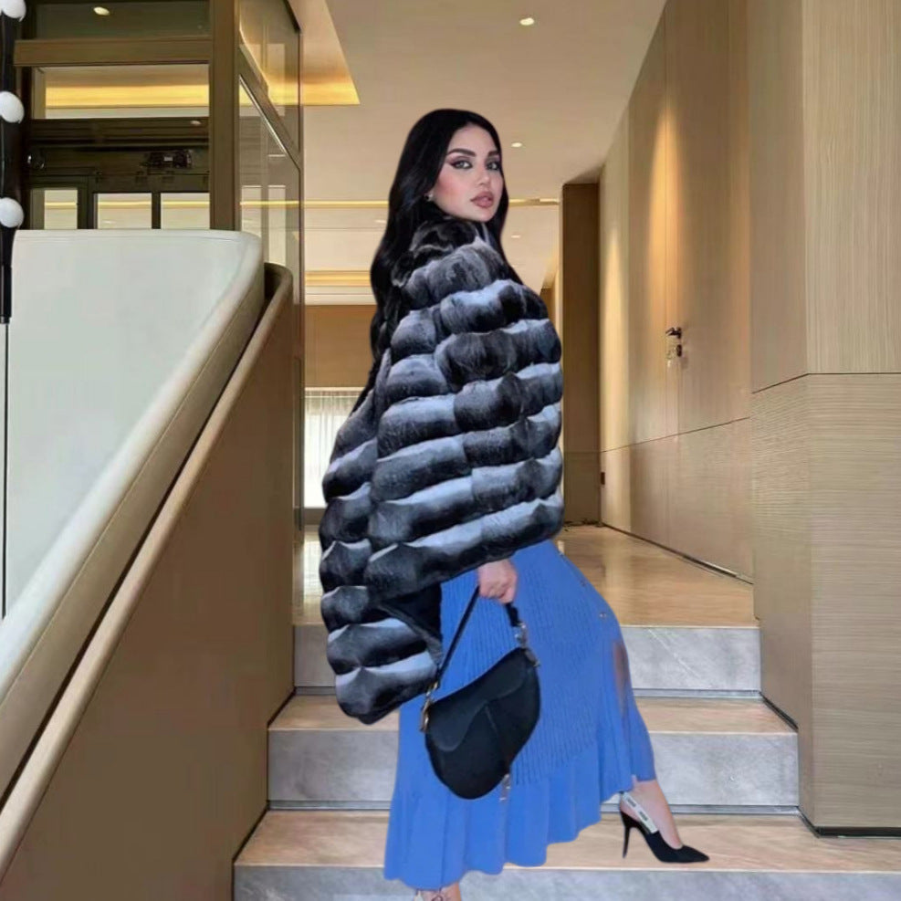 Damen Strickmaxikleid mit Knopfleiste und modischem V-Ausschnitt Drune
