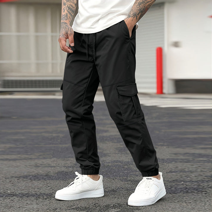 Herren Cargo-Jogginghose mit elastischem Bund und praktischen Cargotaschen Drune