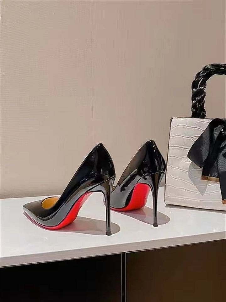 Damen Elegante Lackpumps mit spitz zulaufendem Stiletto-Absatz und gepolsterter Innensohle Drune