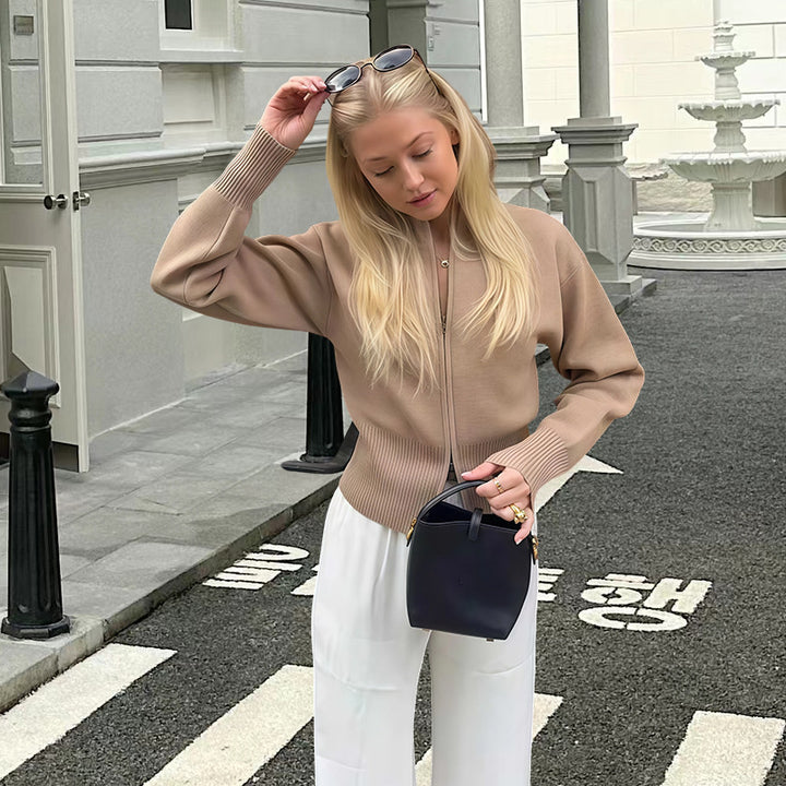 Damen Elegante Strickjacke mit Kängurutasche und zeitgemäßem Schnitt Drune