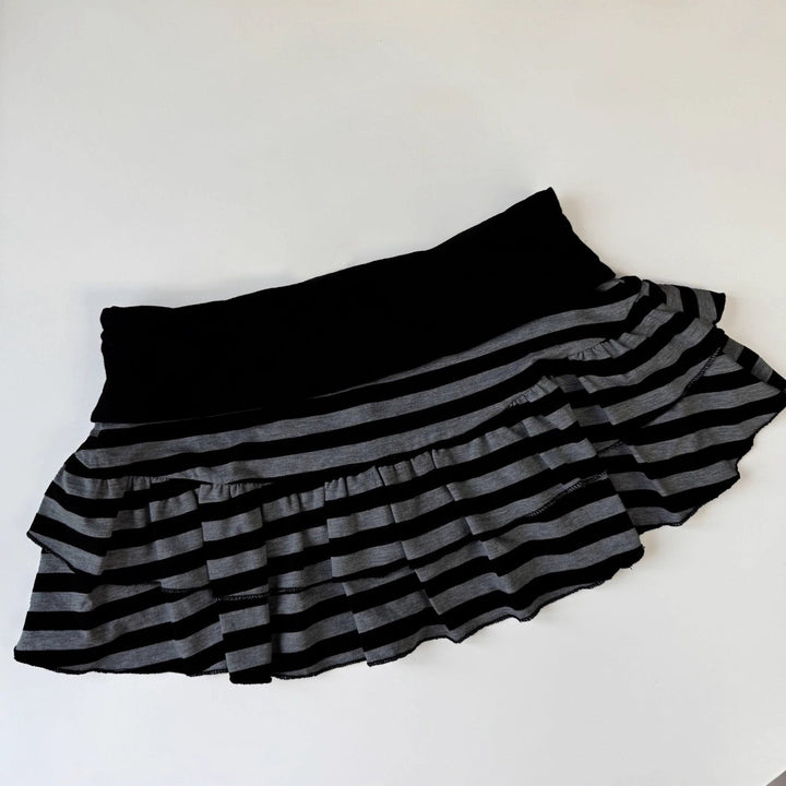 Damen Rüschenshorts mit gestreiftem Design und elastischem Bund Drune