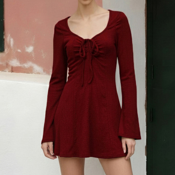 Damen elegantes Stretch-Minikleid mit Schnürbustier, taillierter A-Linie und Trompetenärmeln Drune