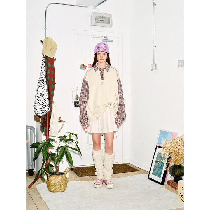 Unisex Oversize Langarm-Poloshirt mit karierten Ärmeln, Hemdkragen und dekorativen Steppnähten Drune