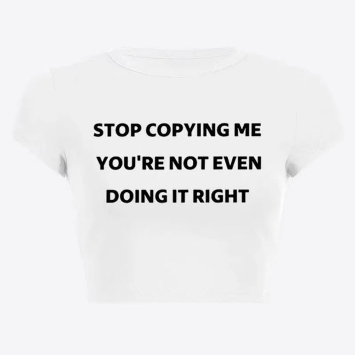 Damen Crop-T-Shirt mit motivierendem Schriftzug und figurbetontem Schnitt Drune