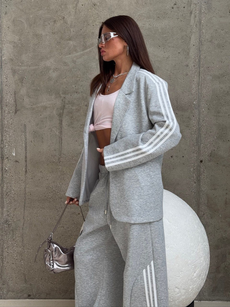 Damen Sweatblazer und Oversize-Jogginghose Drune