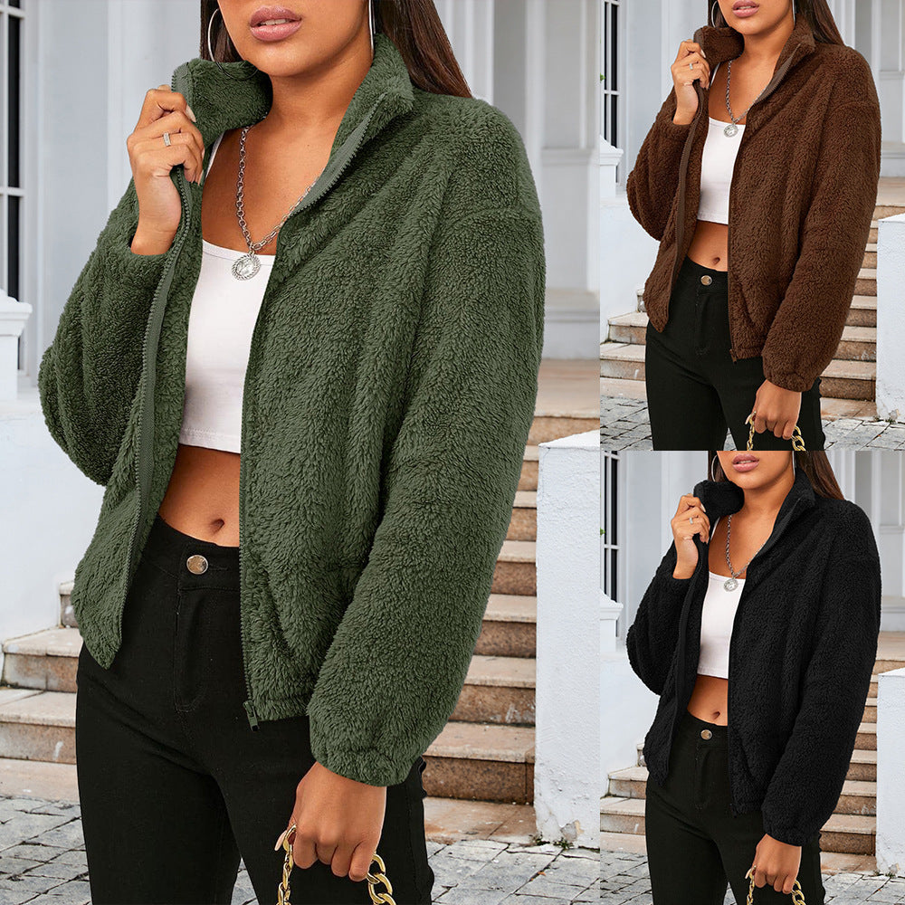 Damen Kuschelige Kurzjacke aus Plüsch mit hohem Kragen und seitlichen Taschen Drune