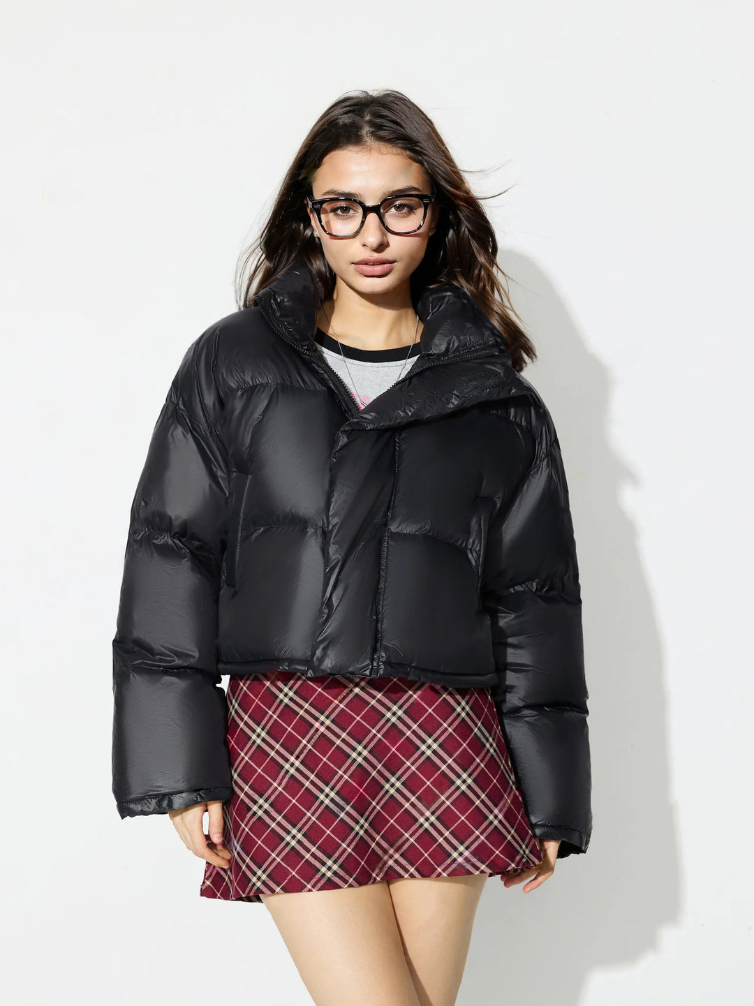 Damen modische Daunenjacke mit überschnittenen Ärmeln und trendigem Kragen Drune