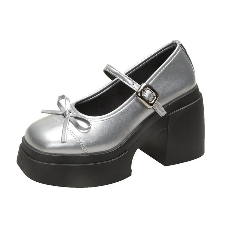 Damen Plateau-Pumps mit Riemchen und Schleifendetail Drune
