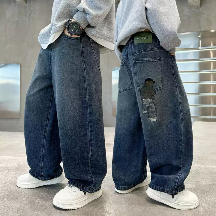 Unisex weite Denim-Hose mit einzigartigen Applikationen Drune