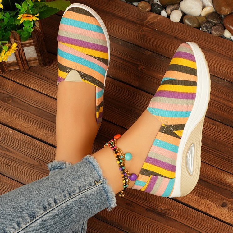 Damen Leichte Slip-On Sneakers mit Keilabsatz und gepolsterter Komfortsohle Drune