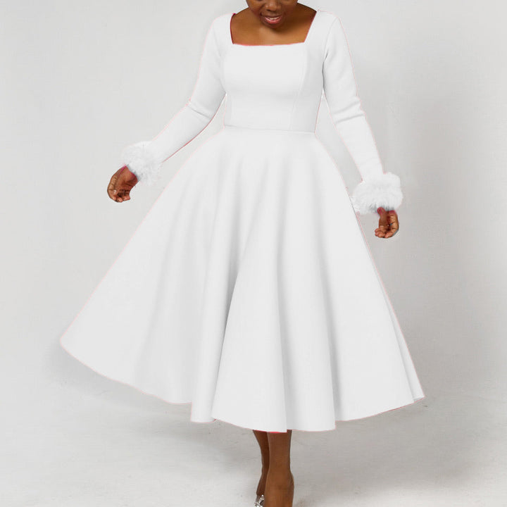 Damen Kleid mit quadratischem Ausschnitt und modischen Fuchsfell-Ärmeln Drune