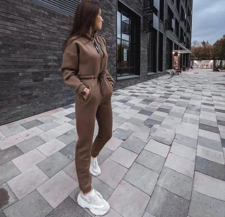 Damen Sportanzug mit stylischen Details und elastischem Bund Drune
