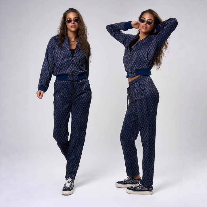 Damen jacquard Lounge-Set mit kurzer Bomberjacke und hochgeschnittener Kordelzug-Hose Drune