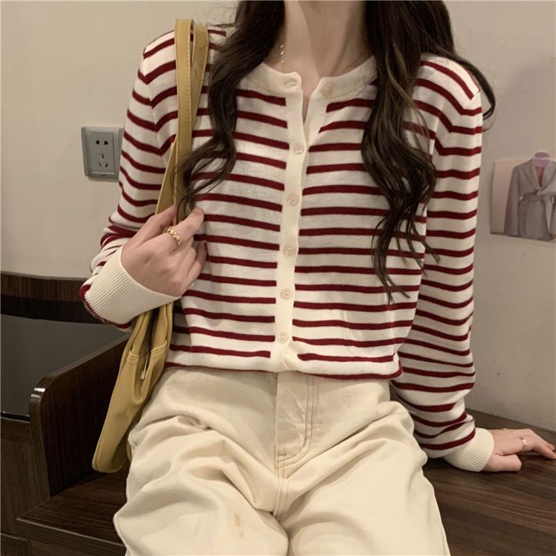 Damen Langärmliger Strickpullover mit Knopfverschluss Drune