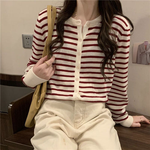 Damen Langärmliger Strickpullover mit Knopfverschluss Drune
