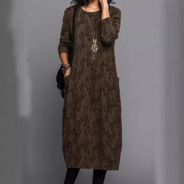 Damen nan locker geschnittenes Midikleid aus Feinstrick mit Ton-in-Ton-Jacquard, Rundhalsausschnitt und seitlichen Eingrifftaschen Drune