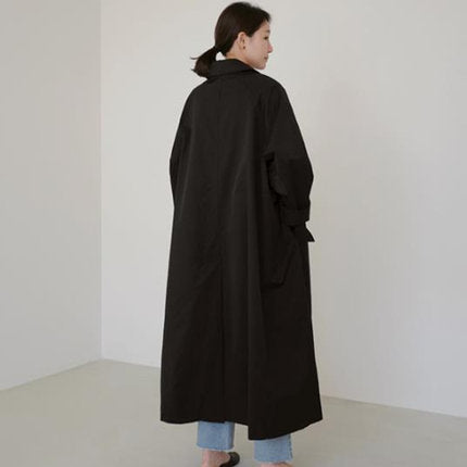 Damen Langer Baumwollmix‑Swingcoat im Oversize‑Look mit überschnittener Schulter und aufgesetzten Taschen Drune