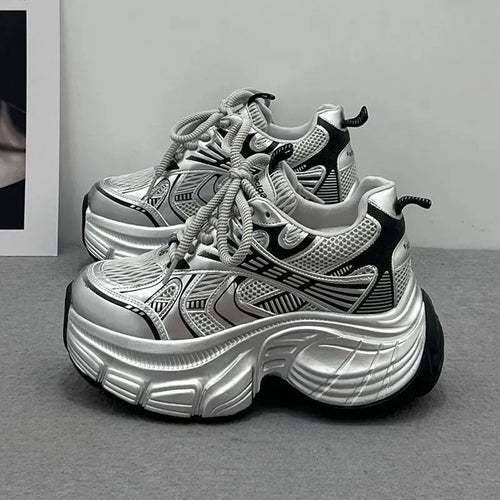 Damen Skulpturale Platform‑Sneaker mit extravaganter Wedgesohle Drune