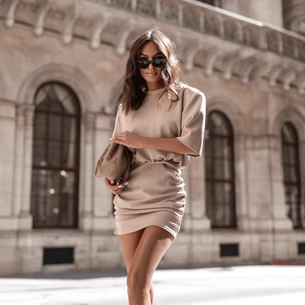 Damen Mini-Kleid mit Raffung und modischem Rundhalsausschnitt Drune