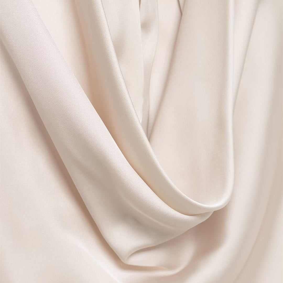 Damen elegantes Haltertop aus fließendem Satin mit dekorativem Rückenausschnitt Drune