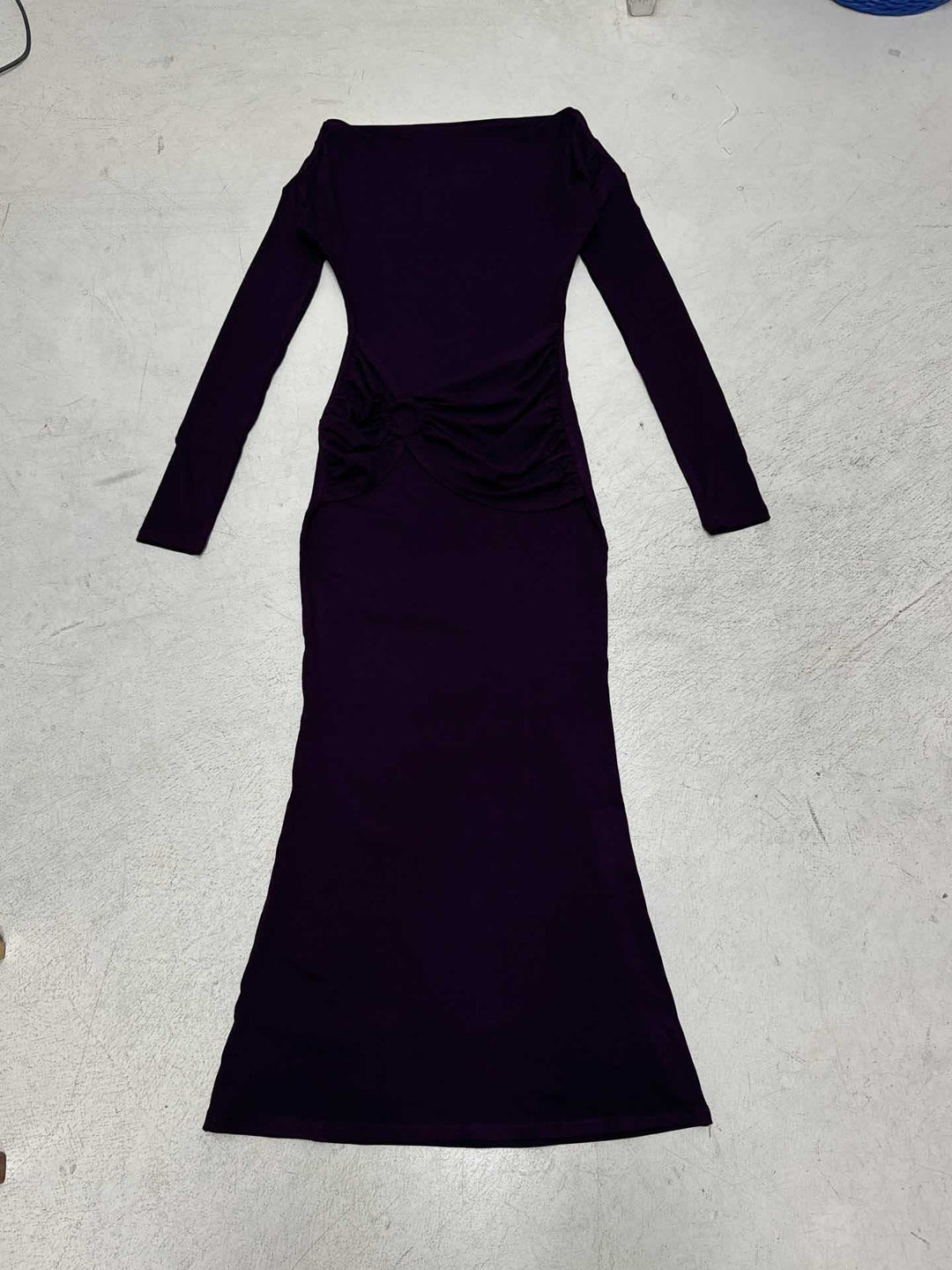 Damen Off-Shoulder Maxikleid mit taillierter Wickeloptik und Raffung Drune